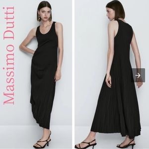 Massimo Dutti NWT black pleated dress